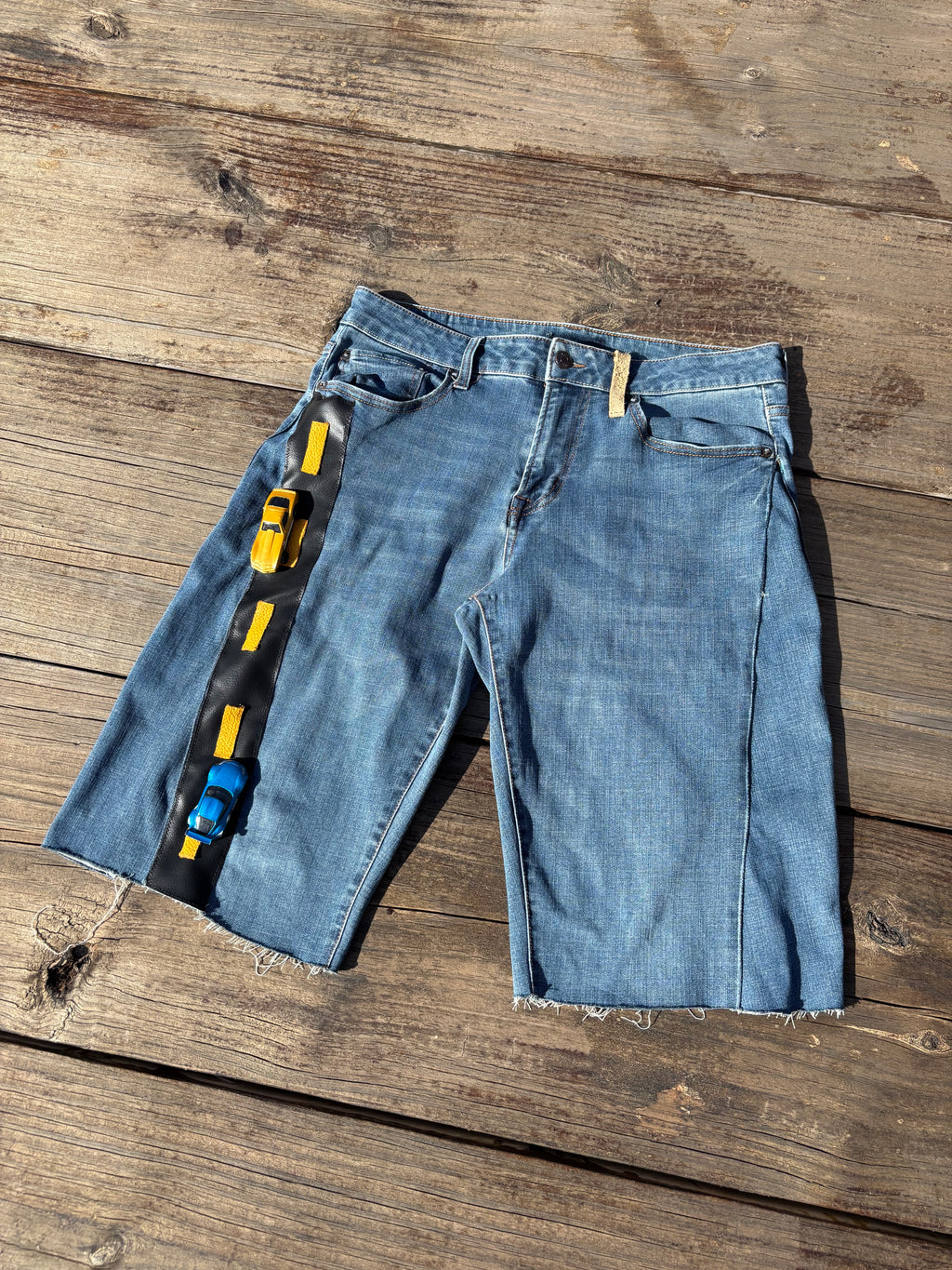 1 OF ⇂ STREET JORTS