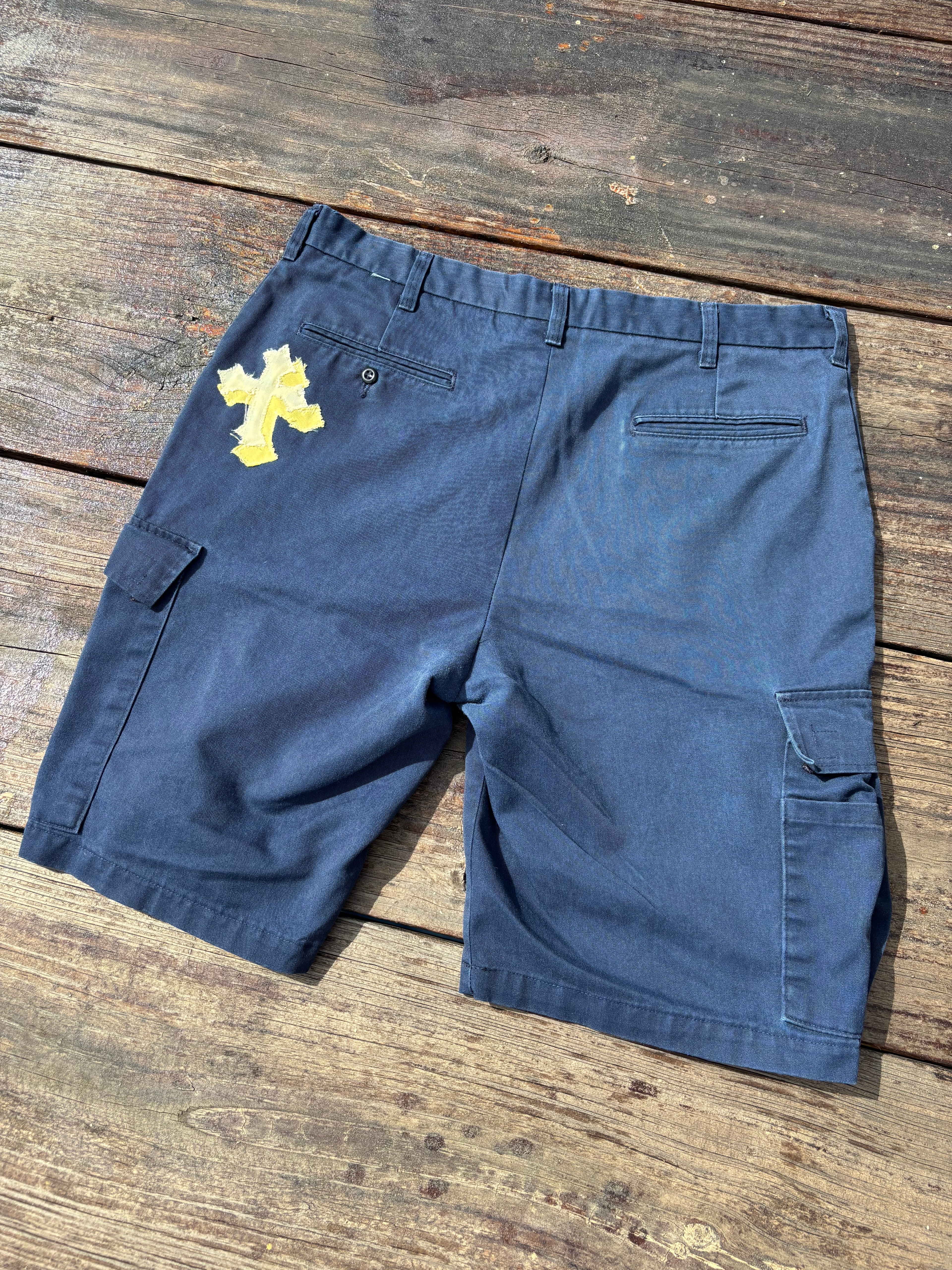 1 OF ⇂ CROSSES JORTS