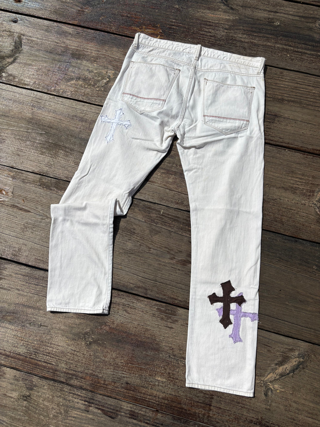 1 OF ⇂ CROSSES JEANS